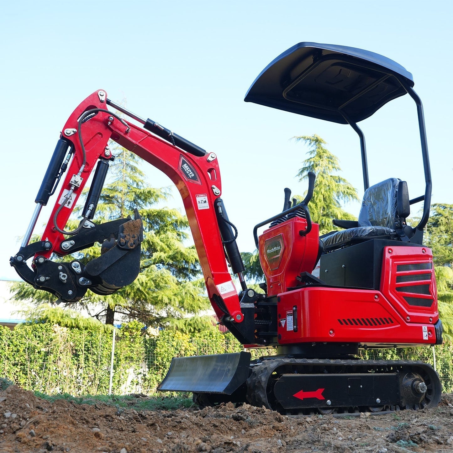 Mini Compact Excavator HONDA GX390 Engine, 65.7” Max. Digging Depth, 2100 LBS Operating Weight, MEC12