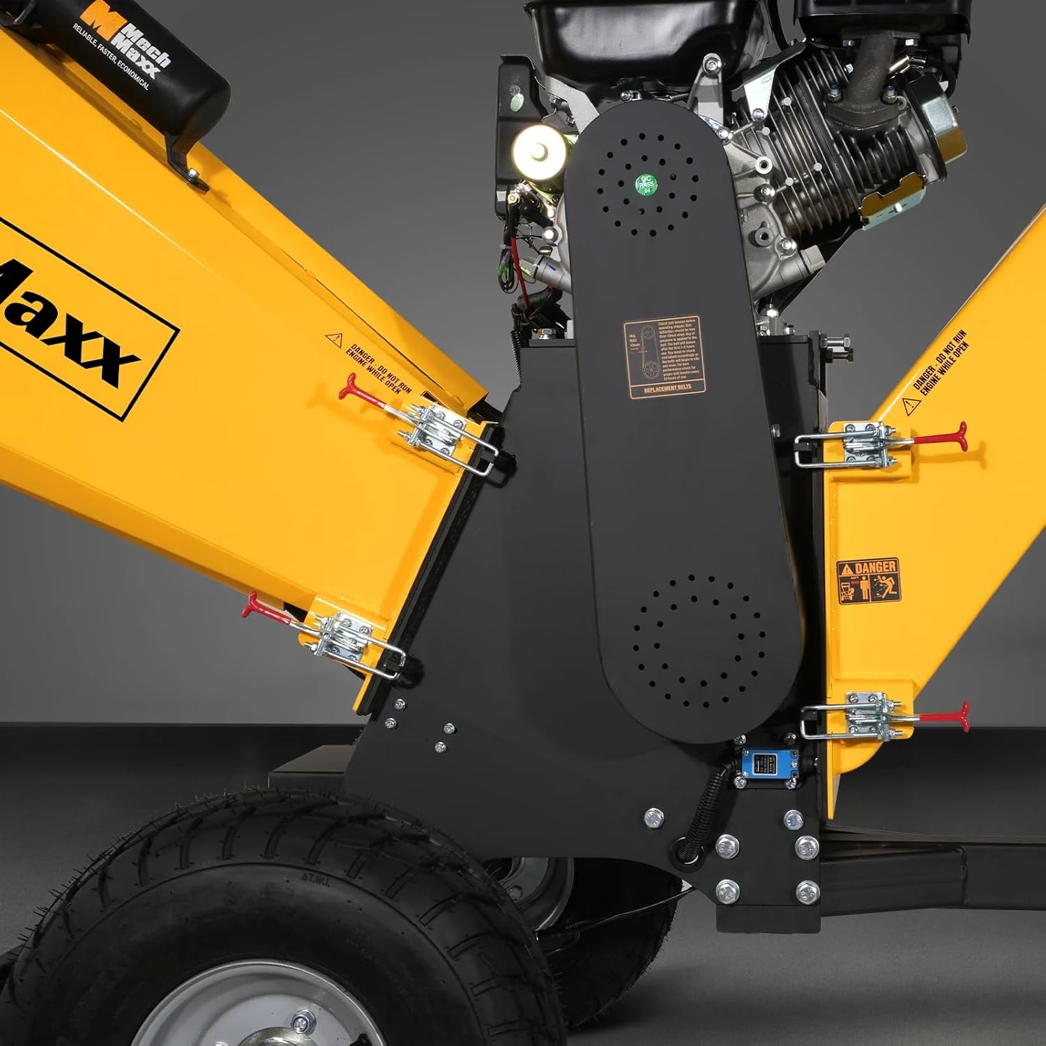 MechMaxx 6 inch ZONSEN 459cc 15hp E-Start Gas Powered 4-Wheels Wood Chipper Shredder Mulcher with Towbar/Tail Light/Emergency Stop Button/Stop Bar, Model B150 Yellow