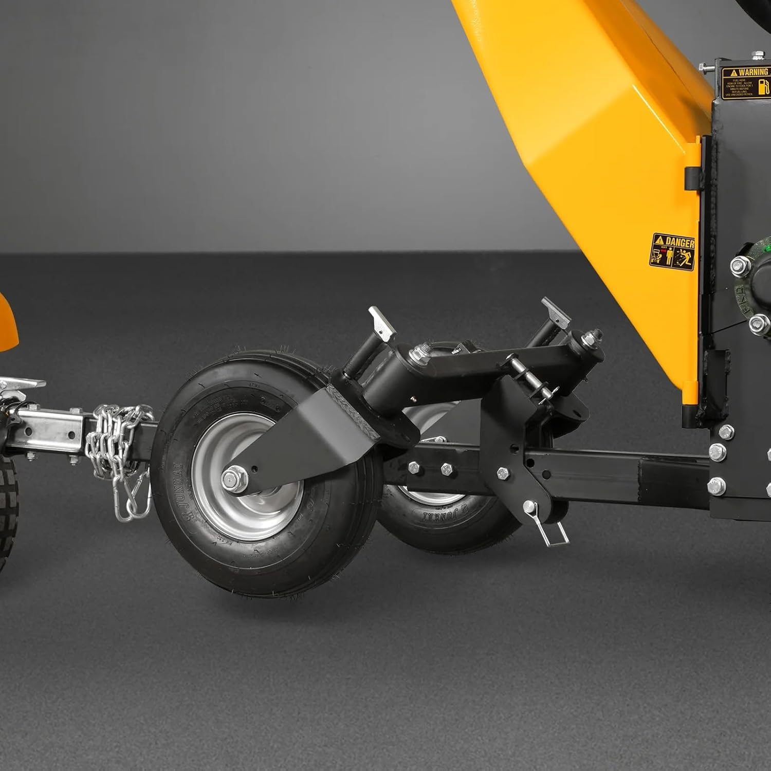 MechMaxx 6 inch ZONSEN 459cc 15hp E-Start Gas Powered 4-Wheels Wood Chipper Shredder Mulcher with Towbar/Tail Light/Emergency Stop Button/Stop Bar, Model B150 Yellow