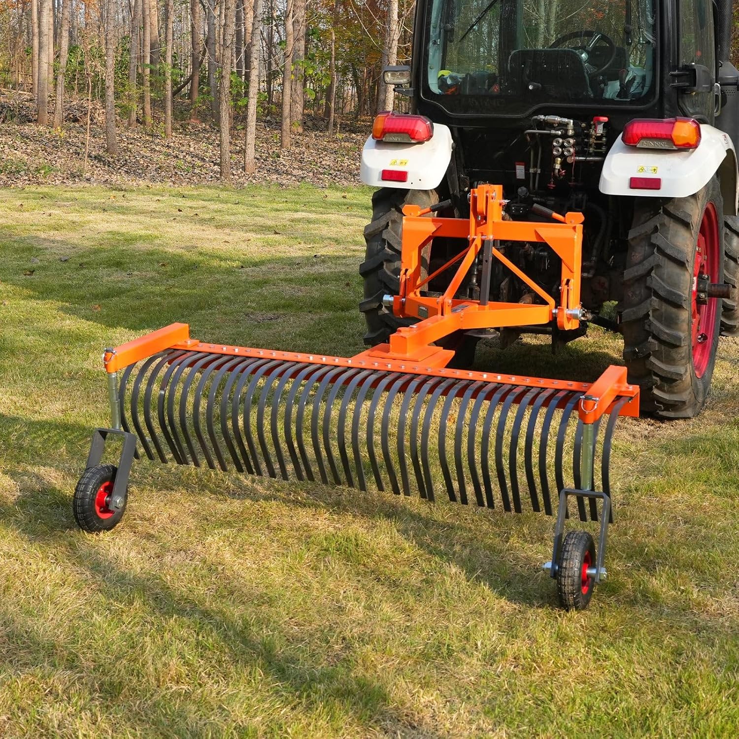 MechMaxx 72" Landscape Rake with Bolt-On Wheels & 36 Tines & Support Stand 3 Point Hitch Cat. 1 20-50 HP Tractor Attachment, Model LR72W