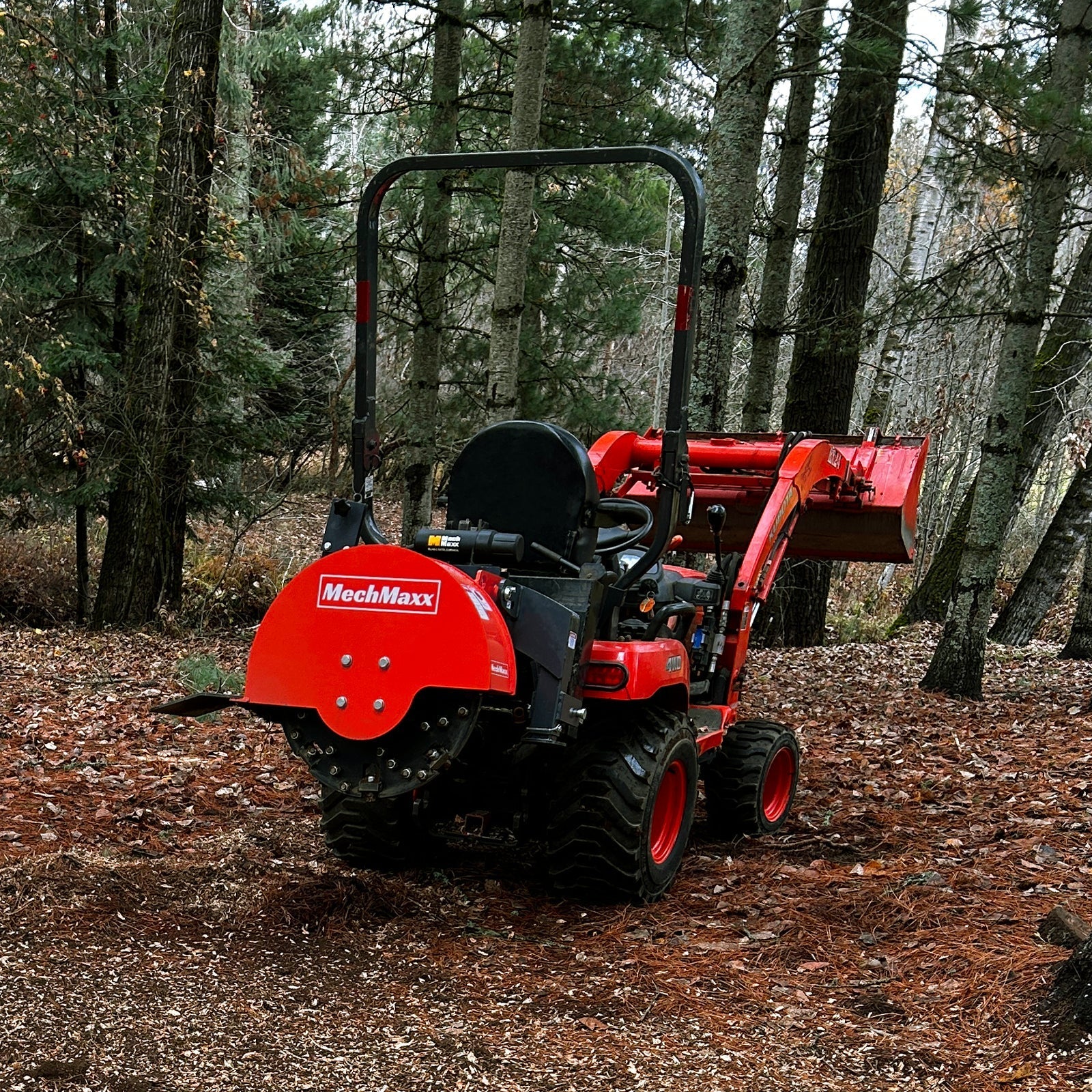 3 Point Hitch PTO Stump Grinder with 34 Carbide Teeth (PTO Shaft Included with Clutch),  for 15-45HP Tractor,  SG24